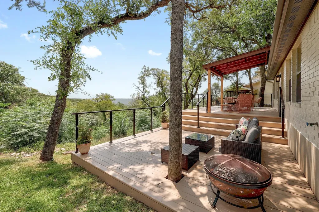 7705 Jester Boulevard Austin TX 78750