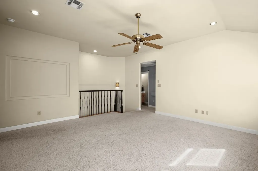 149 Spanish Oak Trail Elgin TX 78621