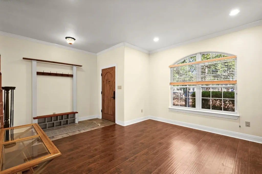 149 Spanish Oak Trail Elgin TX 78621