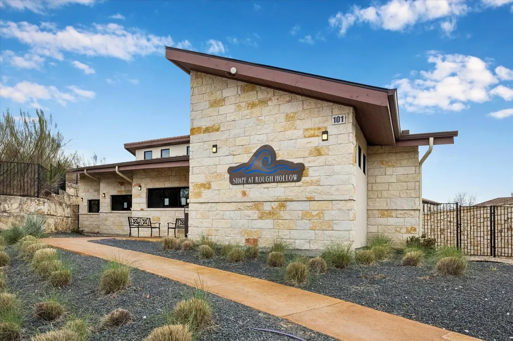 625 Vendemmia Bend Austin TX 78738