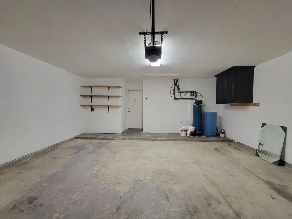 2328 Friarcreek Loop Round Rock TX 78664