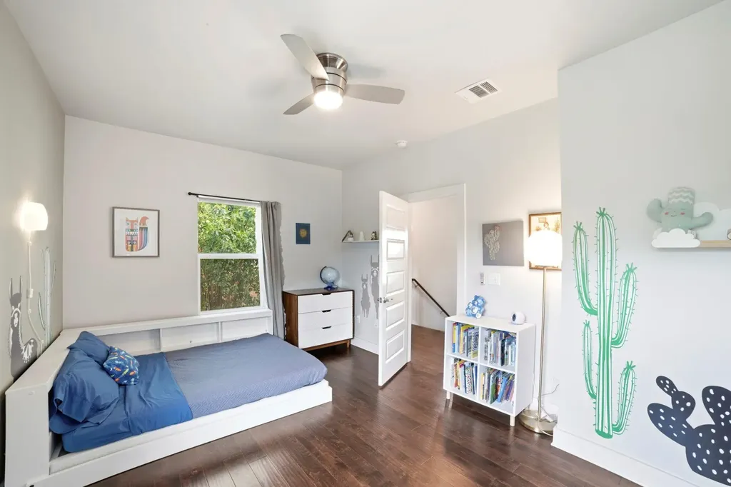 3019 Lyons Road Austin TX 78702