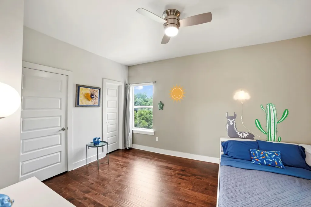 3019 Lyons Road Austin TX 78702