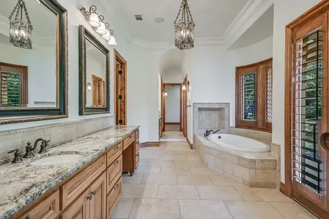 5324 W Fm 2147 Horseshoe Bay TX 78657