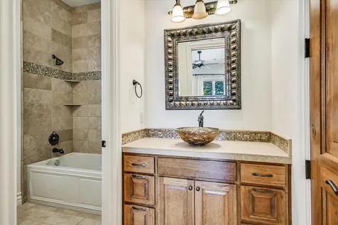 5324 W Fm 2147 Horseshoe Bay TX 78657