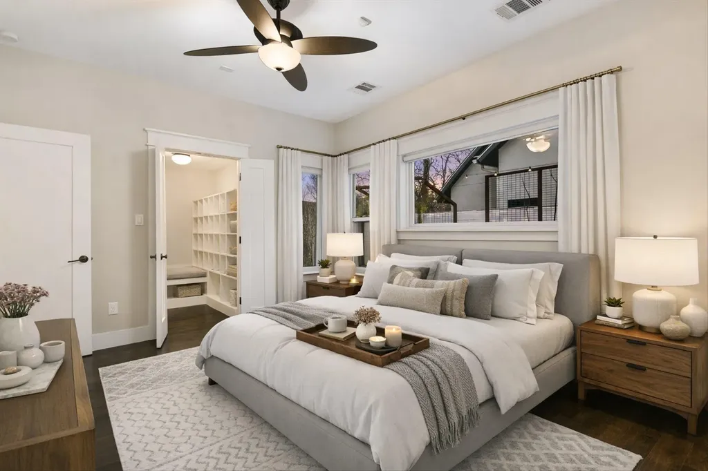 1613 Willow Street Austin TX 78702