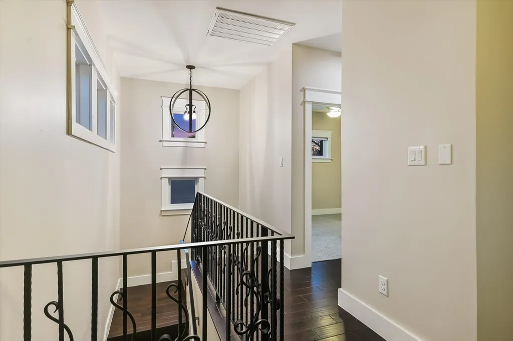 1613 Willow Street Austin TX 78702