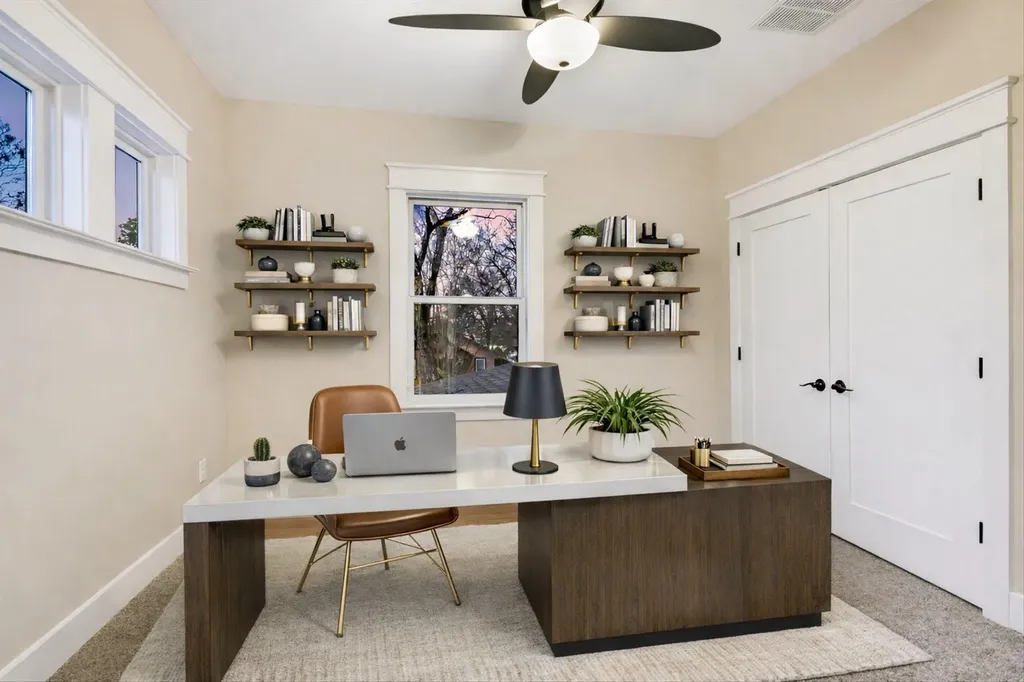 1613 Willow Street Austin TX 78702
