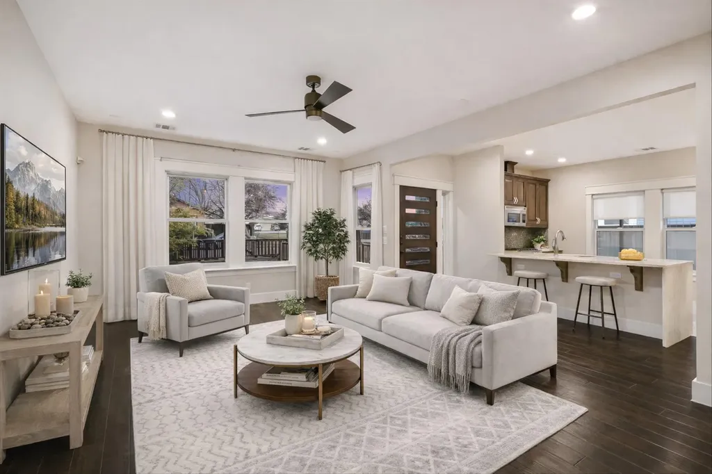 1613 Willow Street Austin TX 78702