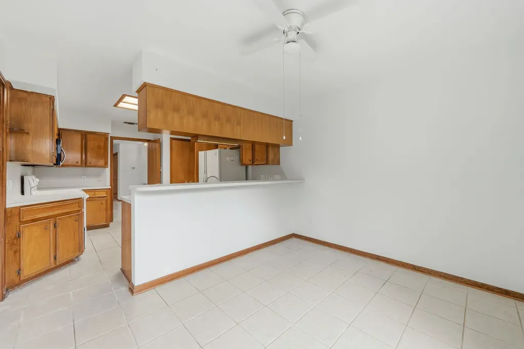 1403 Stone Ridge Drive Taylor TX 76574