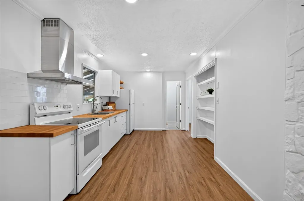 14908 Running Deer Trail Austin TX 78734