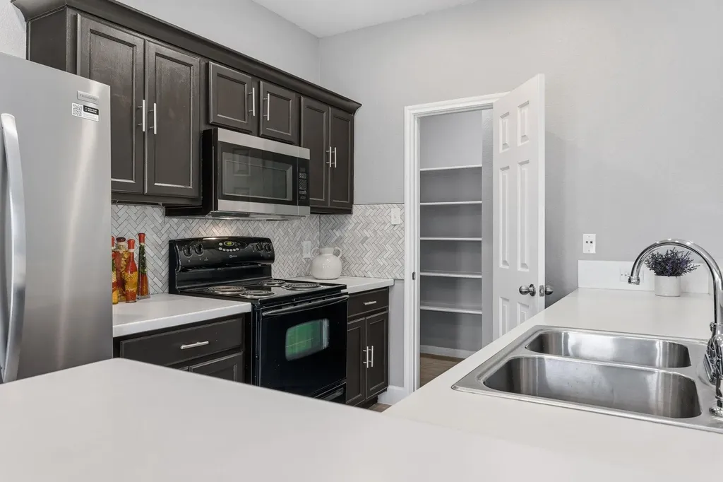 11241 Lost Maples Trail Austin TX 78748