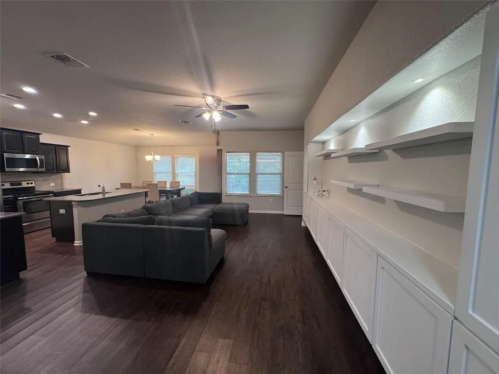 733 Pinnacle Drive Georgetown TX 78626