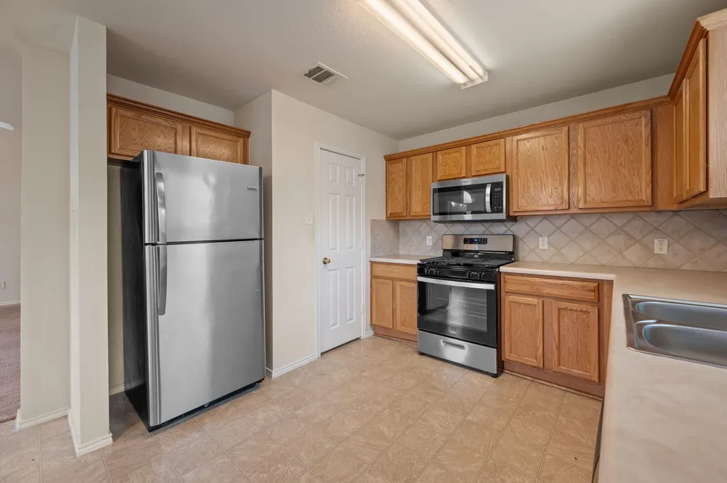 1519 Plume Grass Place Round Rock TX 78665