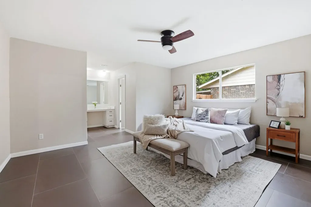 9907 Oak Hollow Drive Austin TX 78758