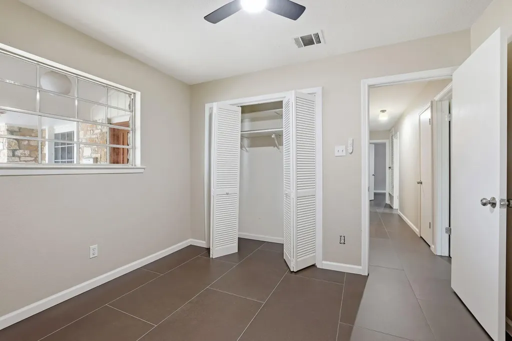 9907 Oak Hollow Drive Austin TX 78758