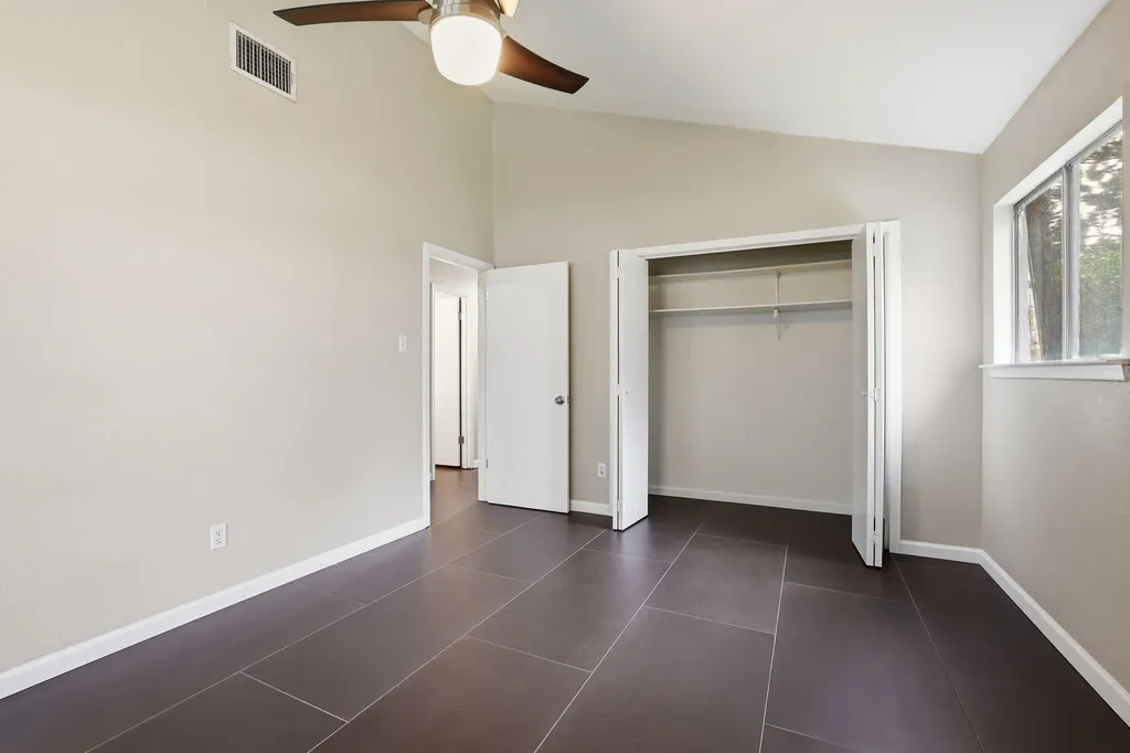 9907 Oak Hollow Drive Austin TX 78758