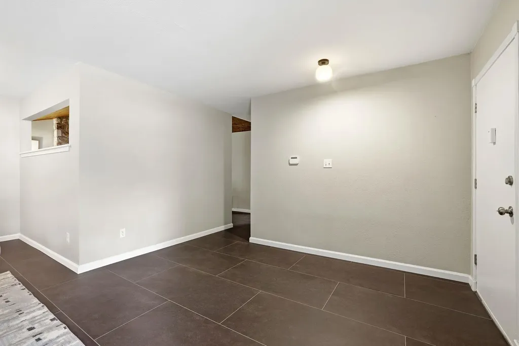 9907 Oak Hollow Drive Austin TX 78758