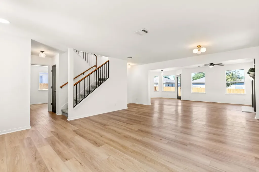 208 Langely Street Kyle TX 78640