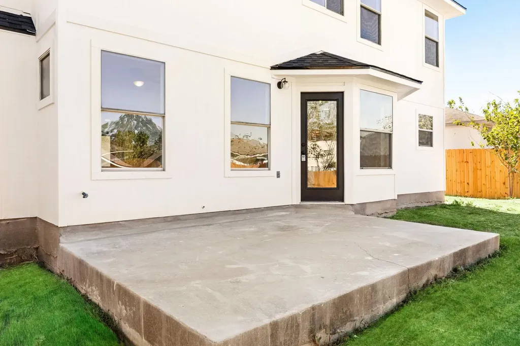 208 Langely Street Kyle TX 78640