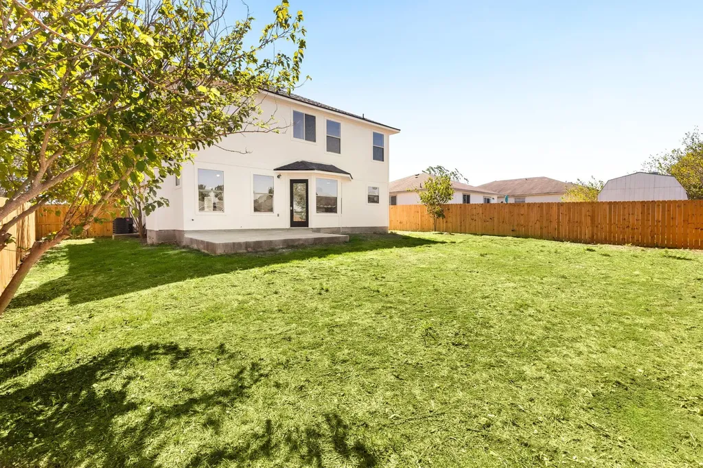 208 Langely Street Kyle TX 78640