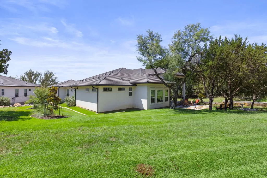 212 Canyon Creek Horseshoe Bay TX 78657