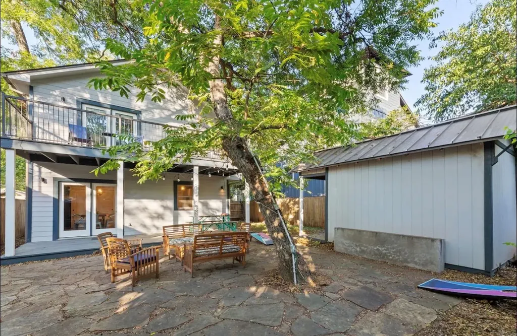 611 W Johanna Street Austin TX 78704