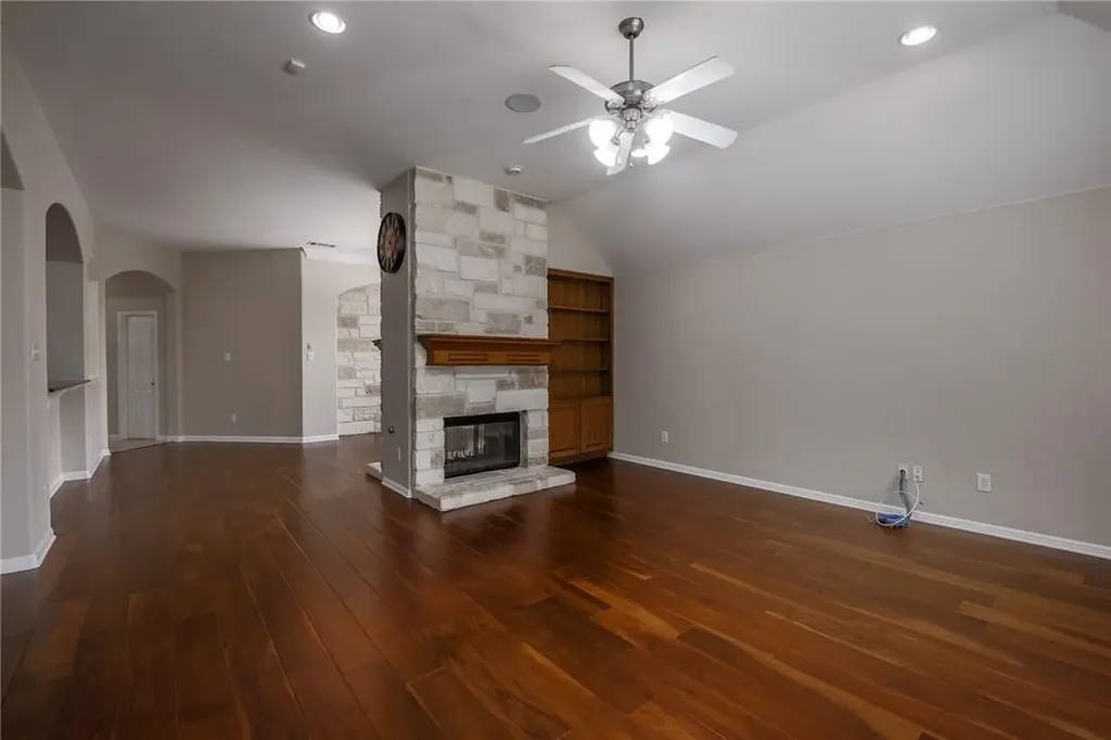 16108 Indina Hills Cove Austin TX 78717