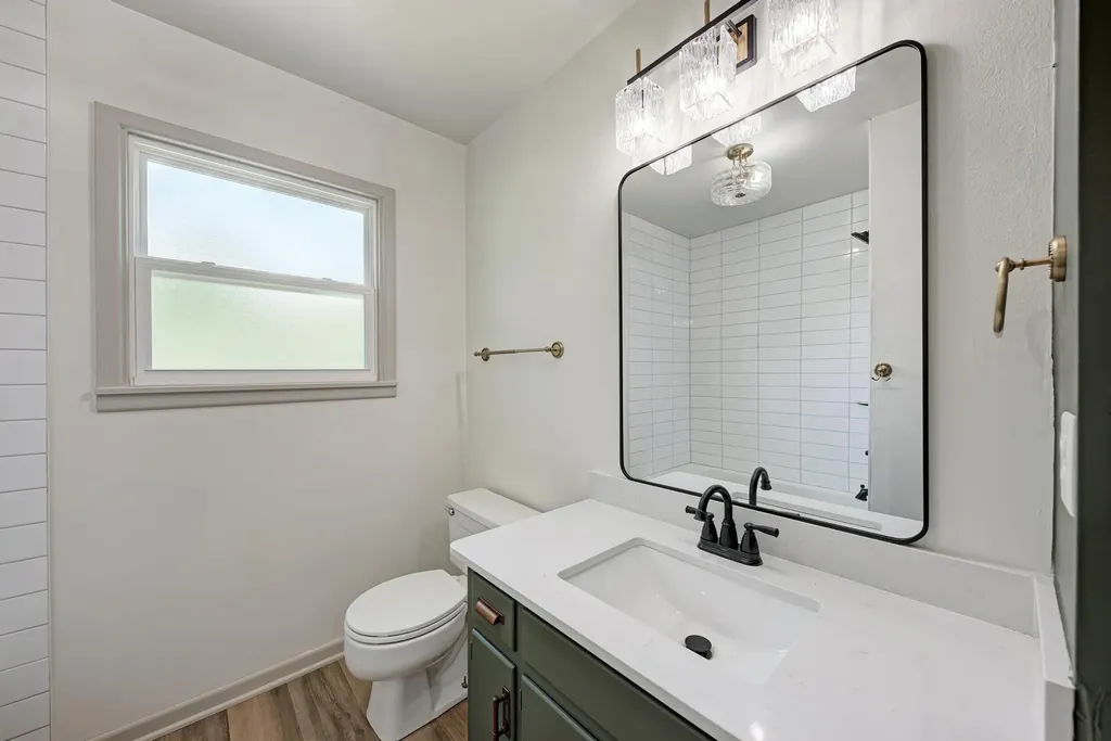 502 W Avenue A Lampasas TX 76550