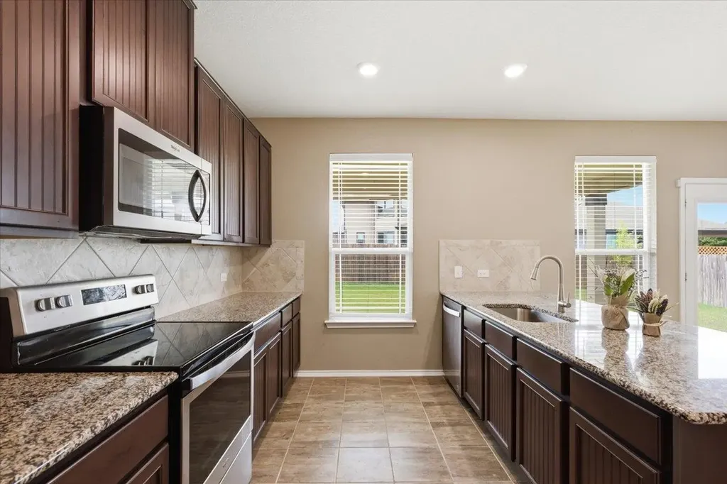 1006 Toltec Trail Georgetown TX 78626