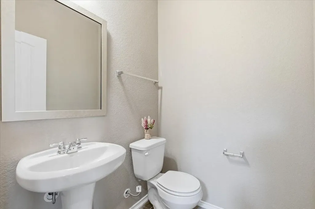 1006 Toltec Trail Georgetown TX 78626