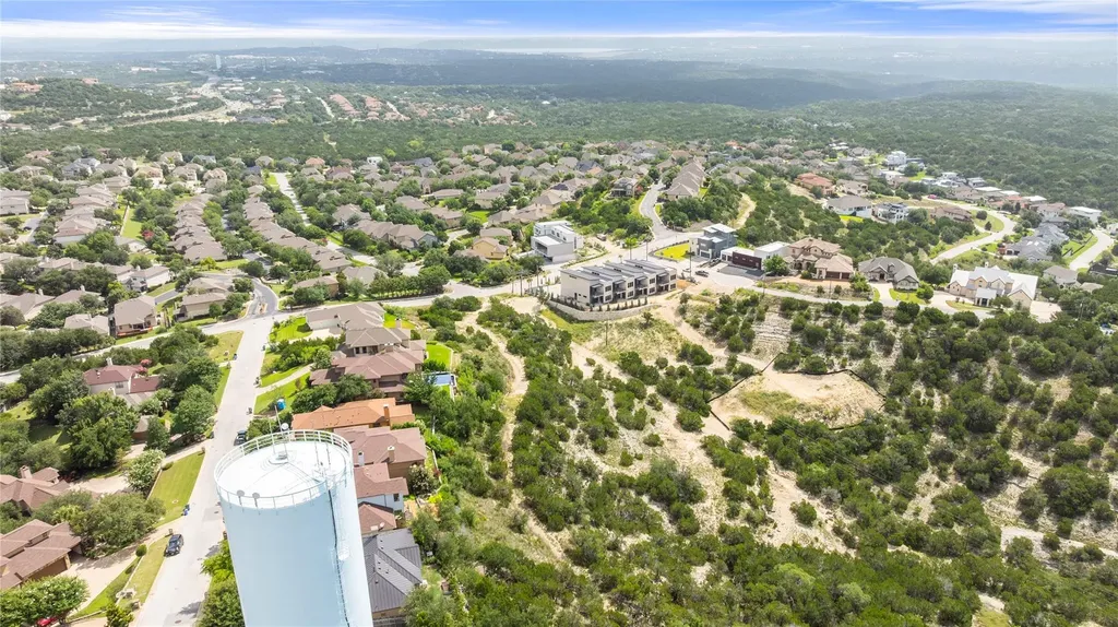 0000 Farris Drive Austin TX 78734