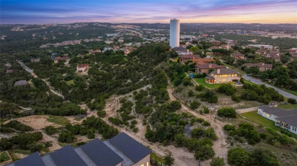 0000 Farris Drive Austin TX 78734