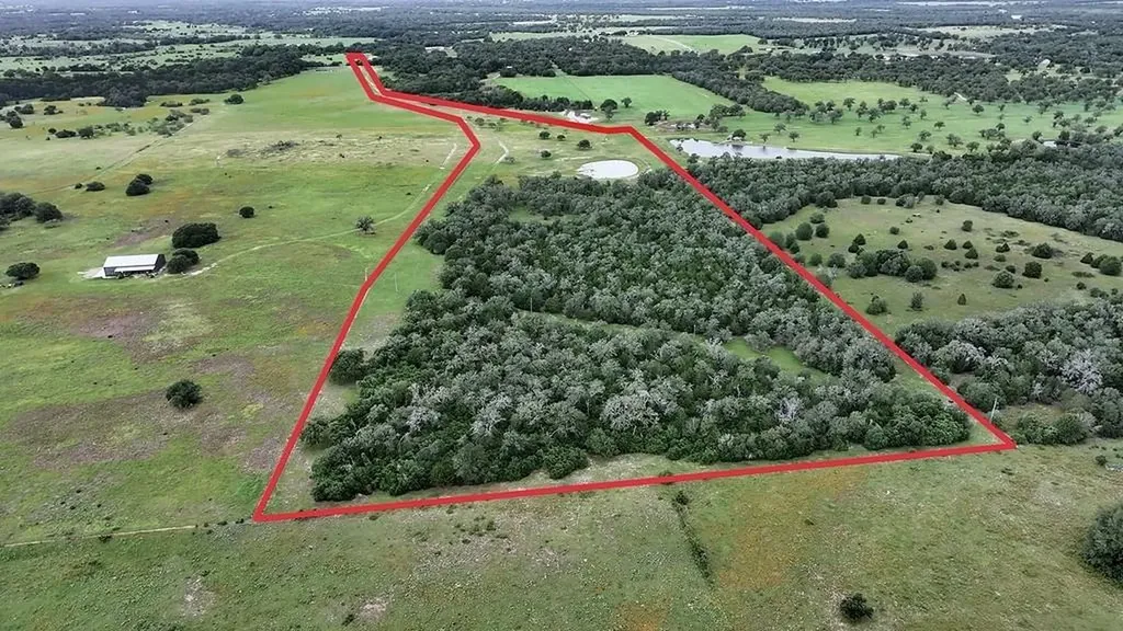 2625 Burke Road Flatonia TX 78941