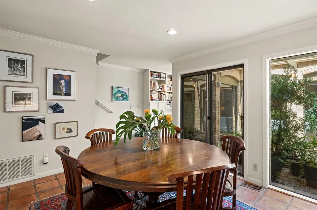 5902 Mountainclimb Drive Austin TX 78731
