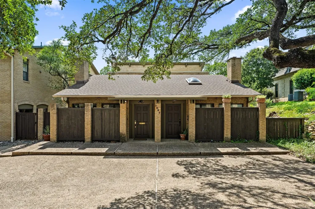 5902 Mountainclimb Drive Austin TX 78731