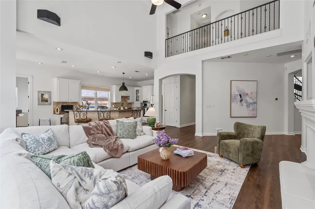 4313 Rio Robles Drive Austin TX 78746