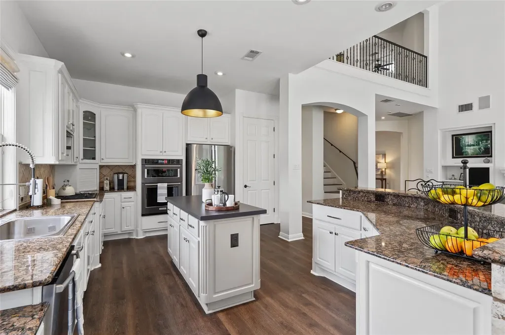 4313 Rio Robles Drive Austin TX 78746