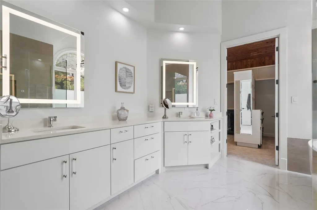 4313 Rio Robles Drive Austin TX 78746