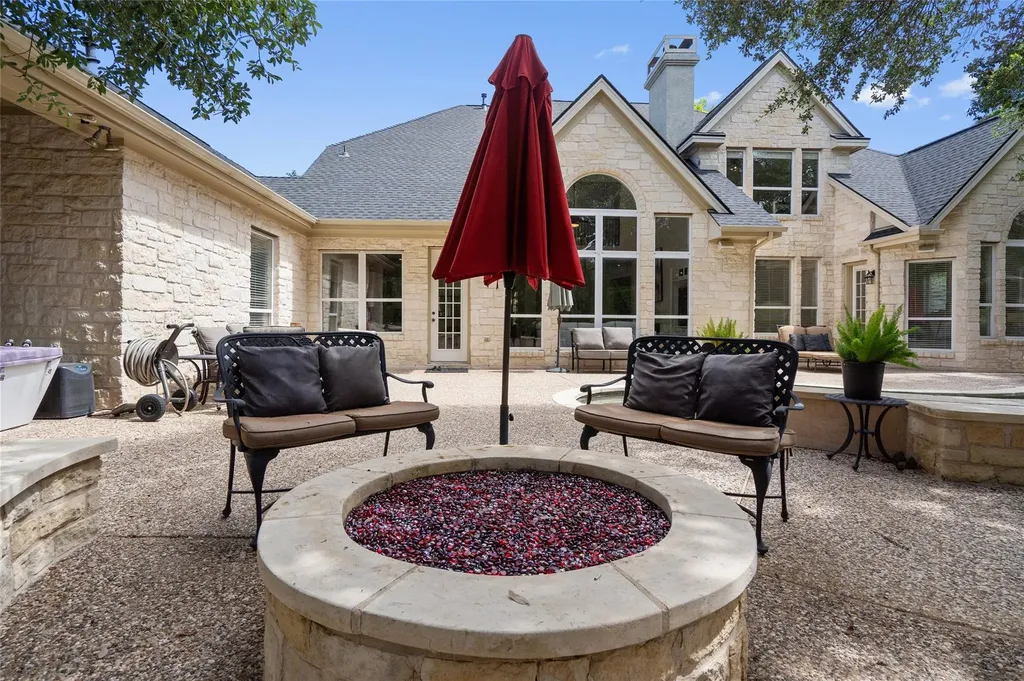 4313 Rio Robles Drive Austin TX 78746