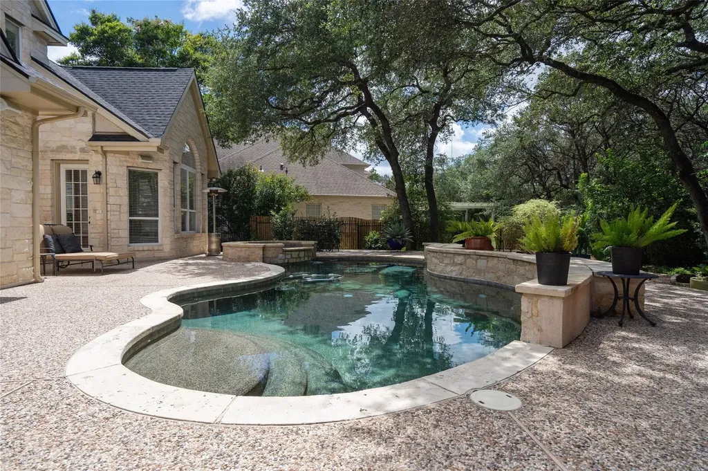 4313 Rio Robles Drive Austin TX 78746