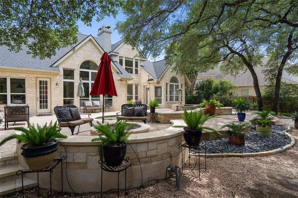 4313 Rio Robles Drive Austin TX 78746