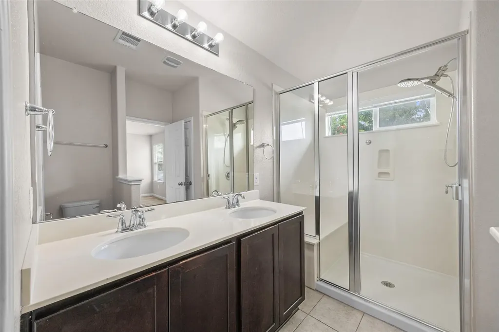 18519 Bandelier Drive Pflugerville TX 78660