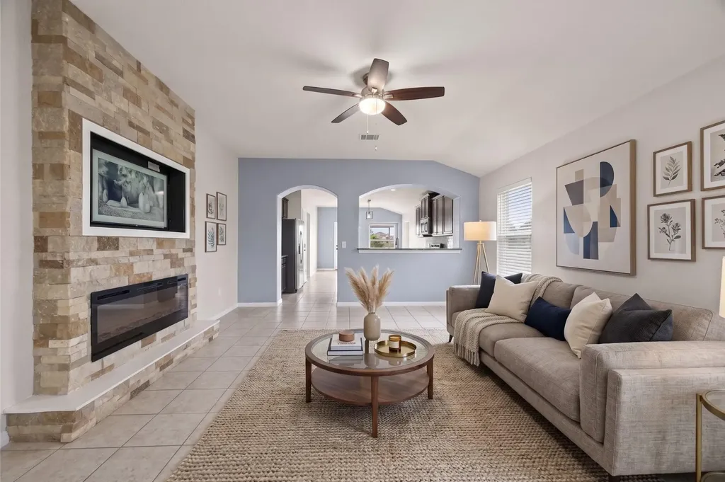 18519 Bandelier Drive Pflugerville TX 78660