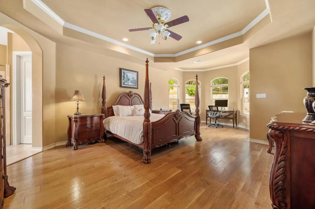 10912 Centennial Trail Austin TX 78726