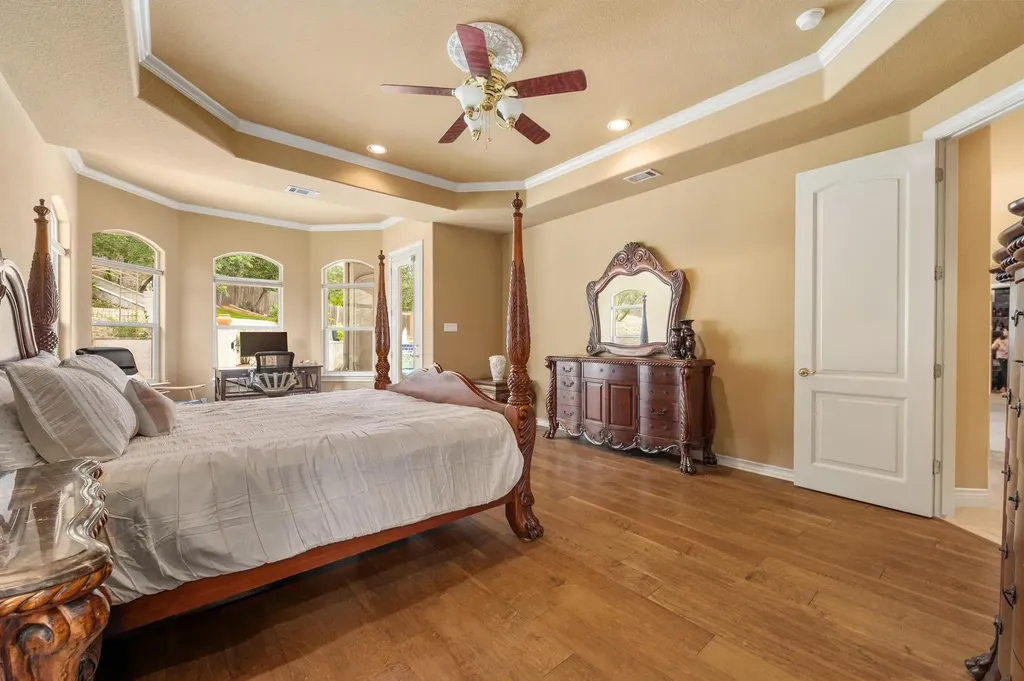10912 Centennial Trail Austin TX 78726
