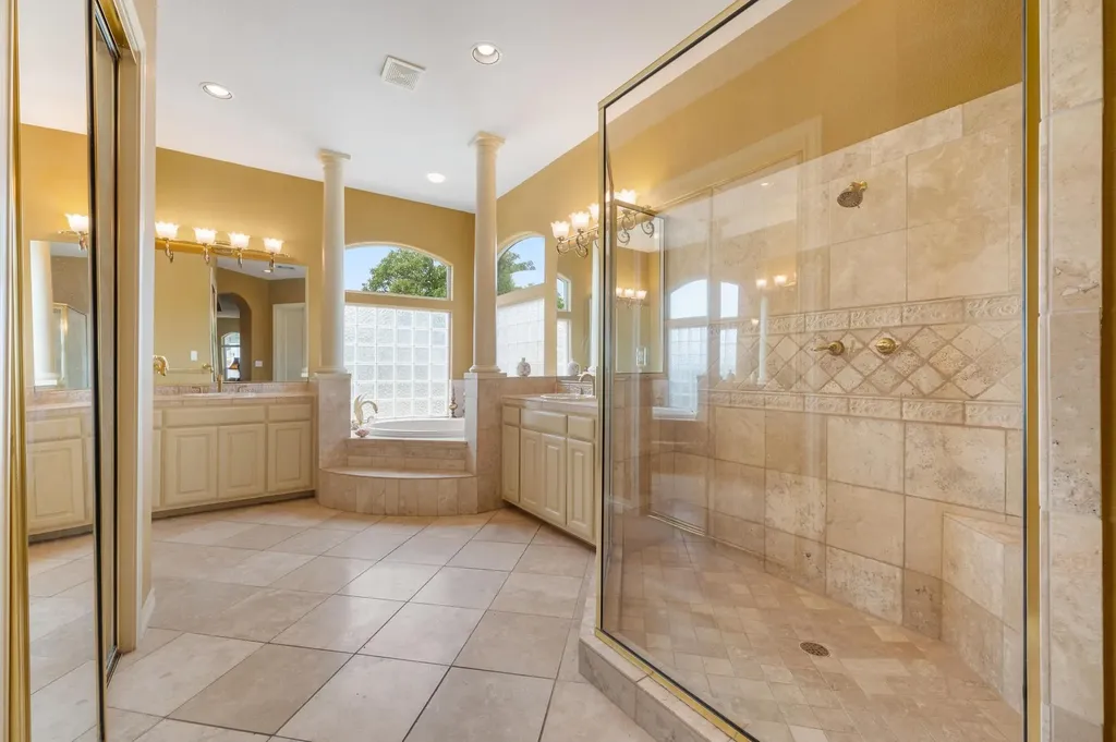 10912 Centennial Trail Austin TX 78726