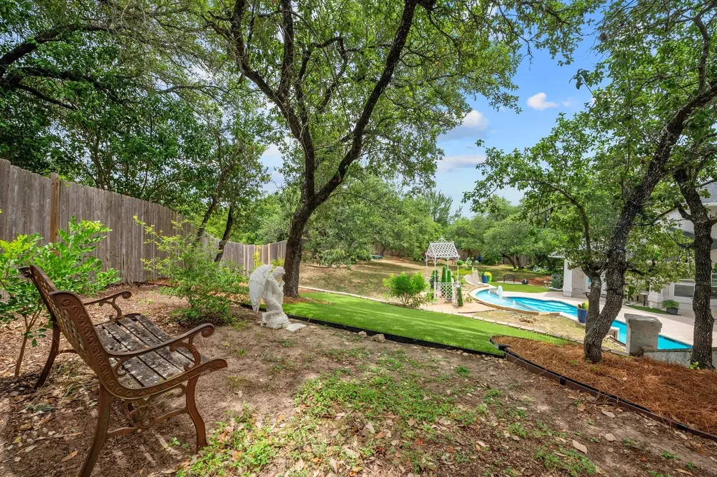 10912 Centennial Trail Austin TX 78726