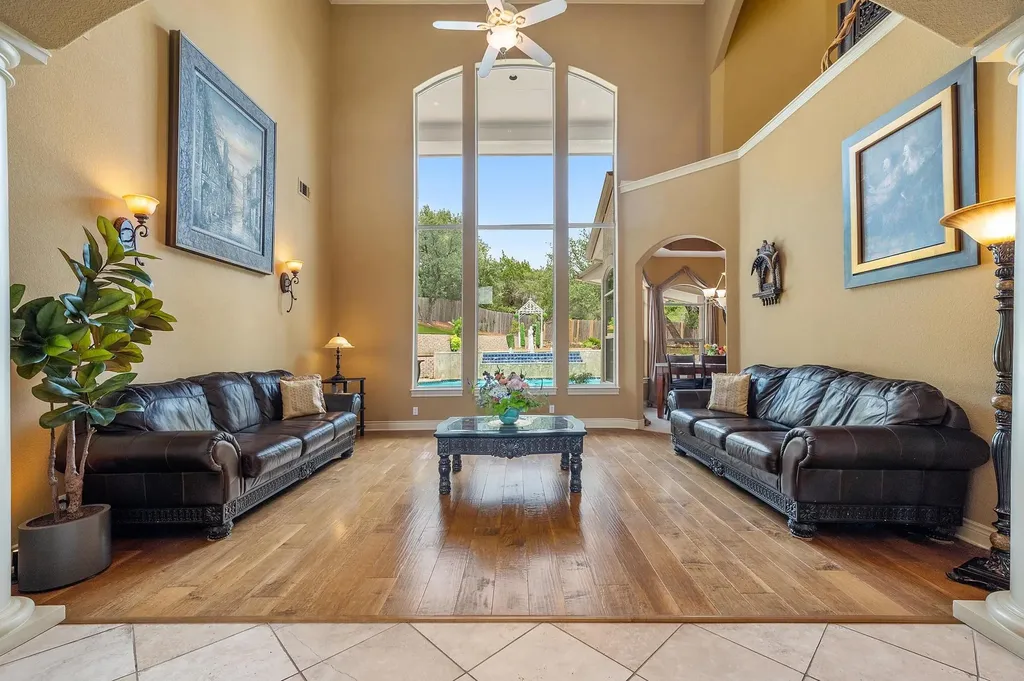 10912 Centennial Trail Austin TX 78726