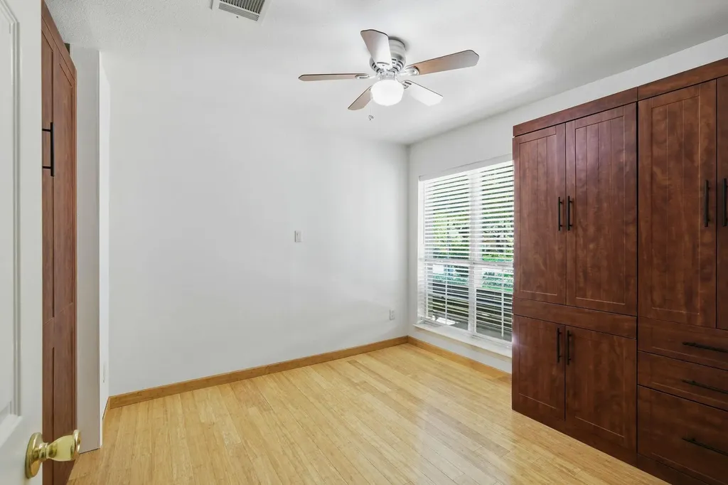 213 Rio Vista Drive Georgetown TX 78626
